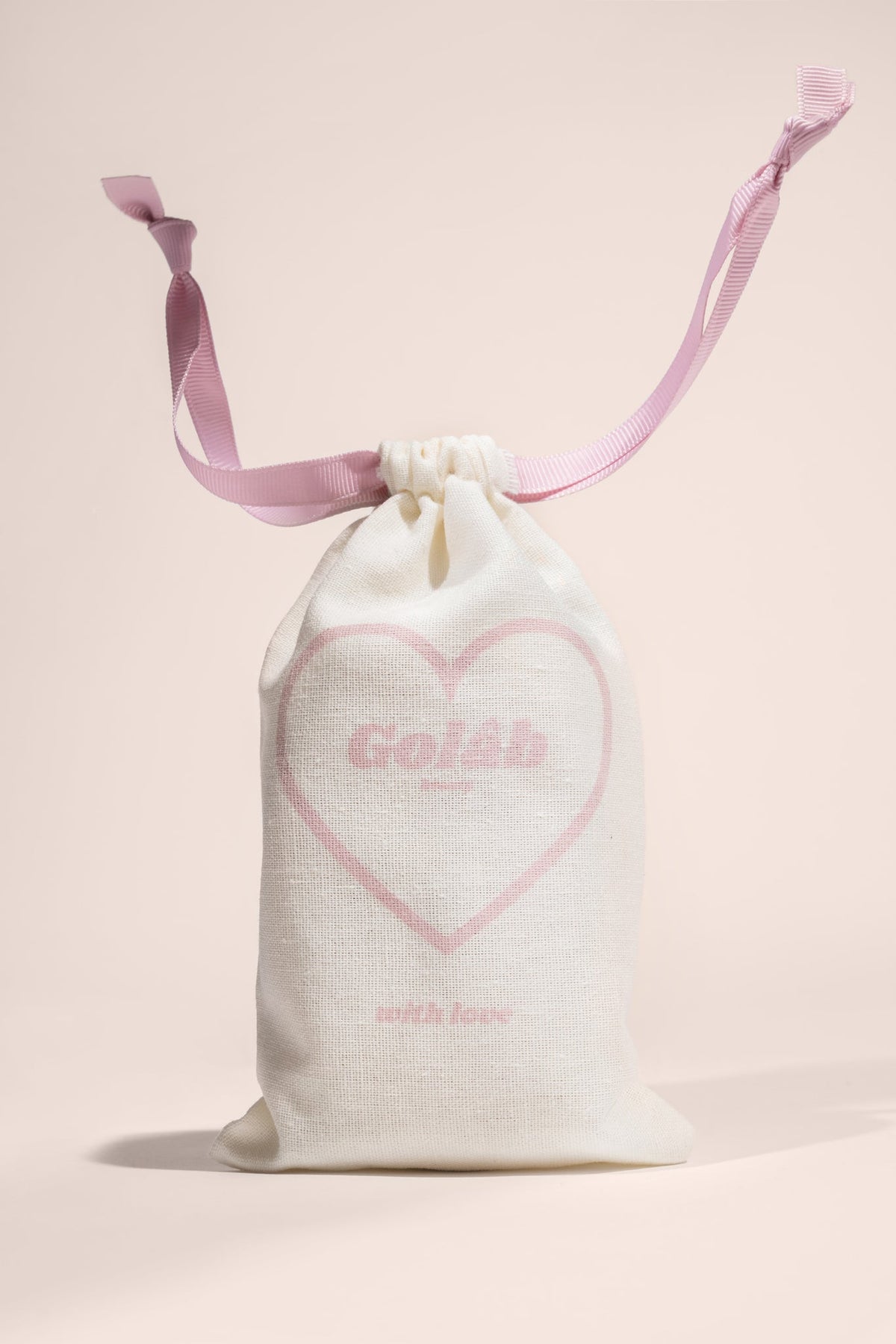 Organic bamboo scalp massager Golâb Beauty